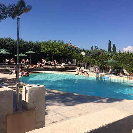 מלון Camping Forcalquier Les Routes De Provence מראה חיצוני תמונה