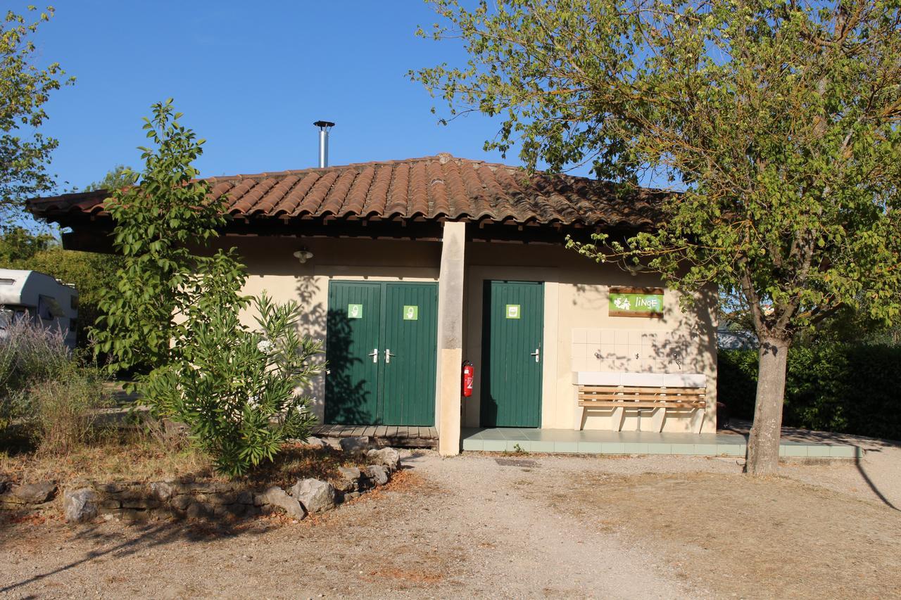 מלון Camping Forcalquier Les Routes De Provence מראה חיצוני תמונה